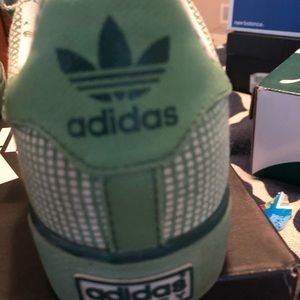 Adidas Stan Smith Safety edition